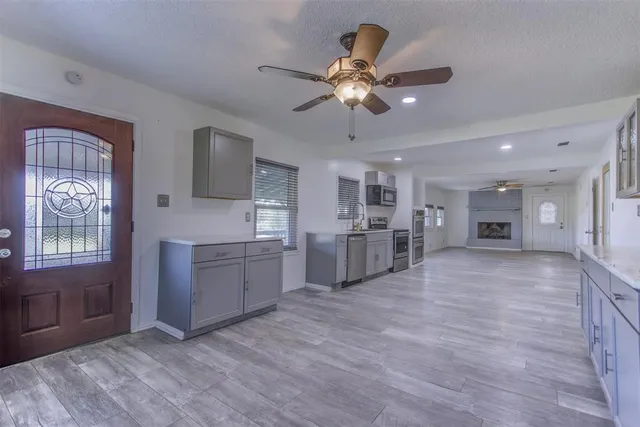 $399,000 | 2300 Conveyor Drive, Joshua, TX 76058