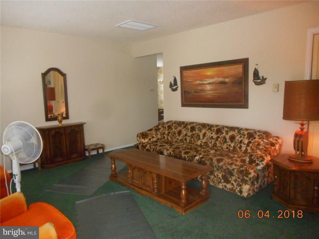 32 Kansas Road Tuckerton, NJ 08087 - Photo 3 of 23 Gallery Image 3