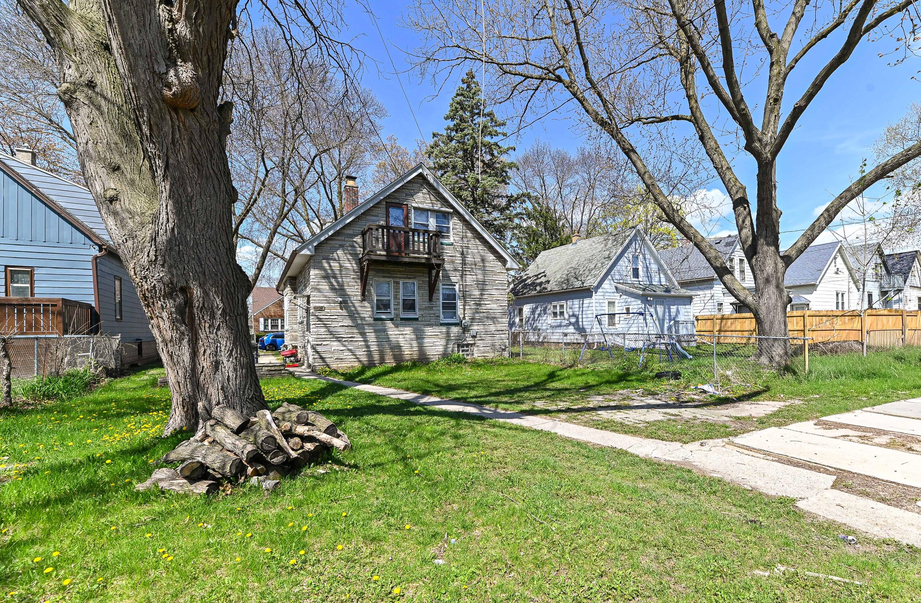 5432 North 41st Street Milwaukee, WI 53209 - Photo 19 of 21 N 41st-19