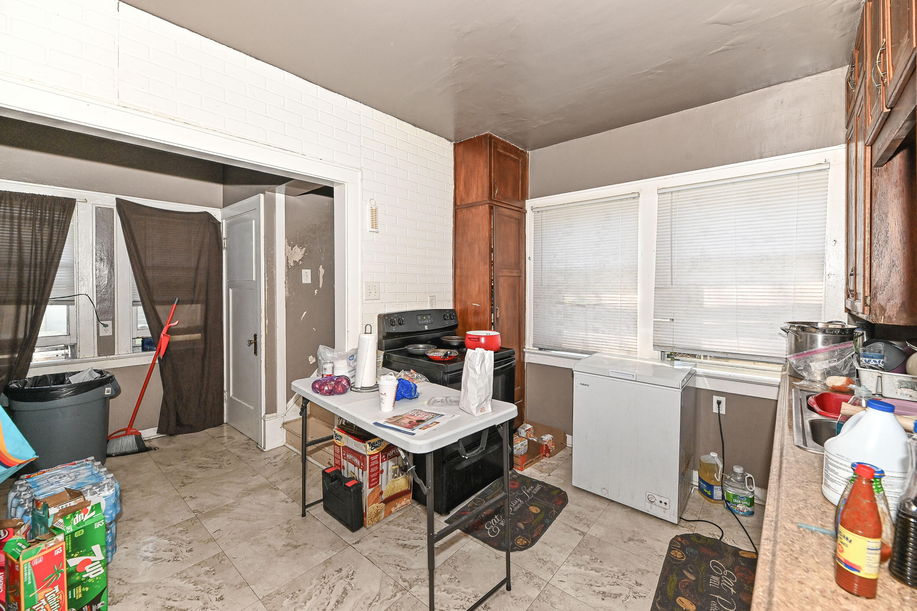 5432 North 41st Street Milwaukee, WI 53209 - Photo 9 of 21 N 41st-9