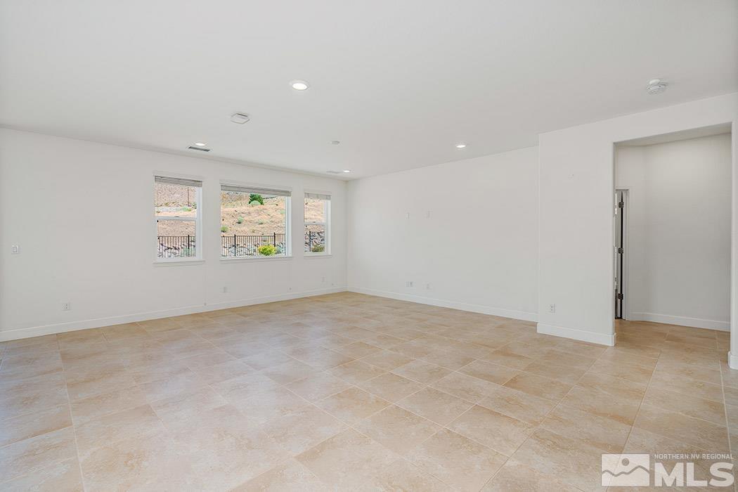 10410 Palladium Mine Drive Reno, NV 89521 - Photo 15 of 26 an empty room with windows