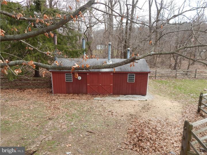 122 Merlin Road Phoenixville, PA 19460 - Photo 6 of 15 Gallery Image 6