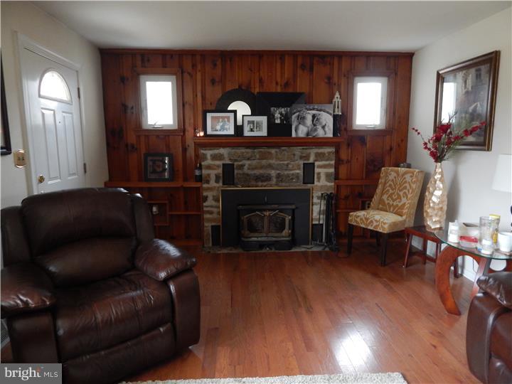 122 Merlin Road Phoenixville, PA 19460 - Photo 8 of 15 Gallery Image 8