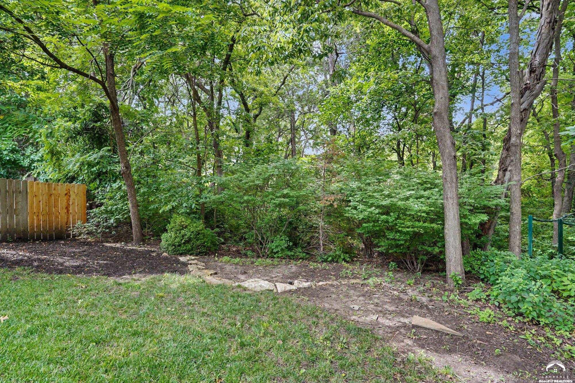 3238 Huntington Road Lawrence, KS 66049 - Photo 45 of 49