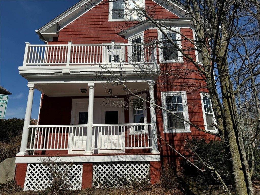 130 4th Street Providence, RI 02906 - Photo 1 of 8