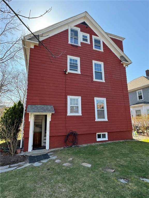 130 4th Street Providence, RI 02906 - Photo 4 of 8