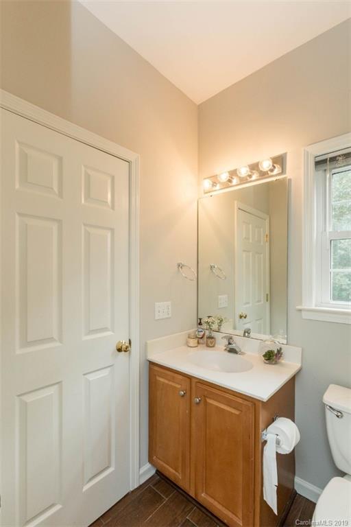 10940 Hellebore Road Charlotte, NC 28213 - Photo 13 of 26 Gallery Image 13
