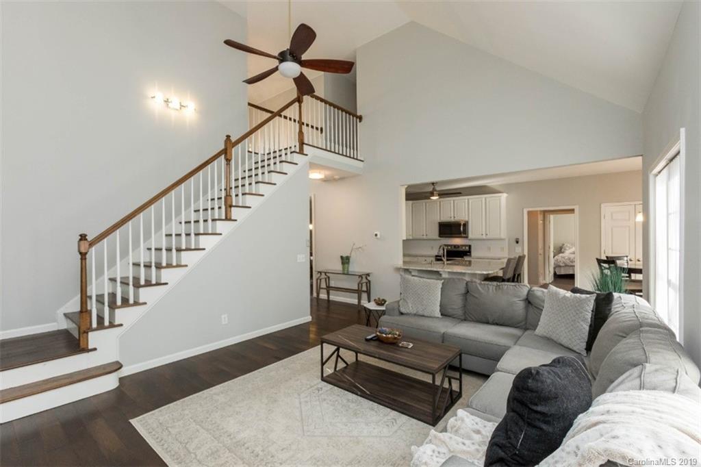 10940 Hellebore Road Charlotte, NC 28213 - Photo 7 of 26 Gallery Image 7