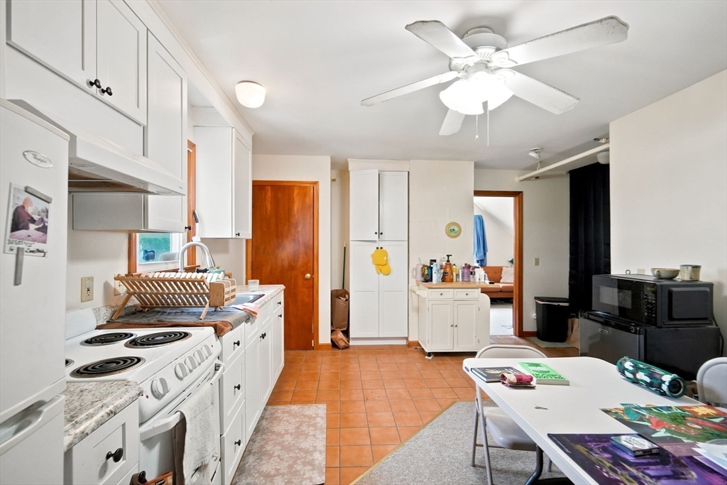 33-37 Cottage Street Amherst, MA 01002 - Photo 25 of 37