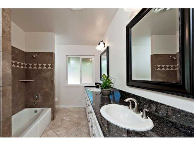 1571 East Mission Road Fallbrook, CA 92028 - Photo 7 of 14
