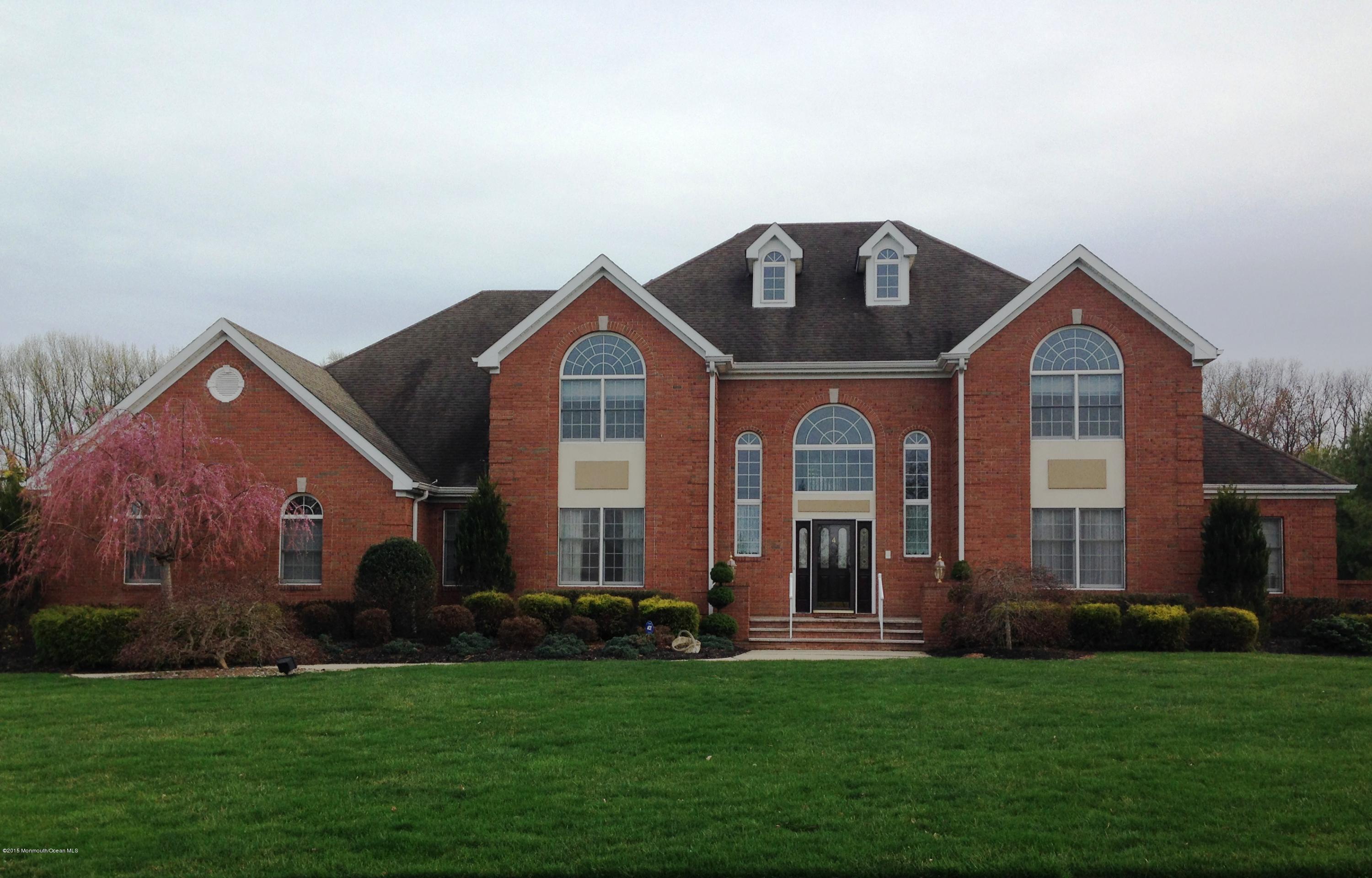 4 Hastings Road Holmdel, NJ 07733 - Photo 1 of 11 crop4