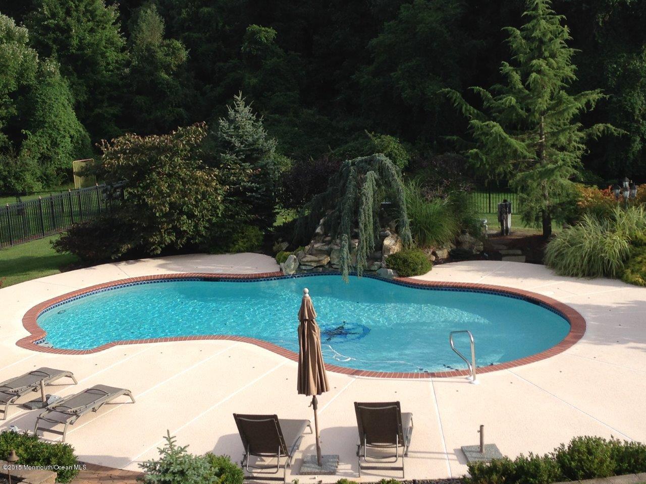 4 Hastings Road Holmdel, NJ 07733 - Photo 11 of 11 Photo Sep 14, 5 06 30 PM