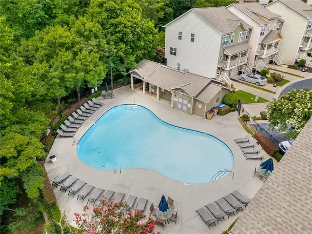 $2,750 | 1040 Liberty Parkway Northwest, Atlanta, GA 30318