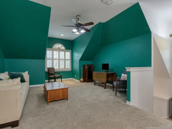 $2,150,000 | 109 A Ammann Road, Boerne, TX 78015