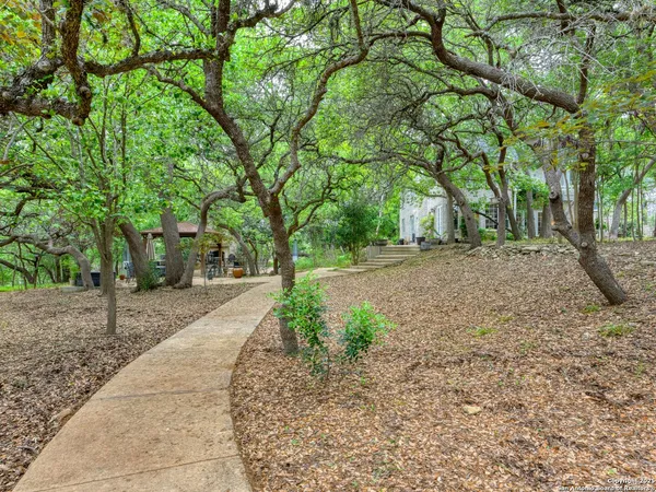 $2,150,000 | 109 A Ammann Road, Boerne, TX 78015