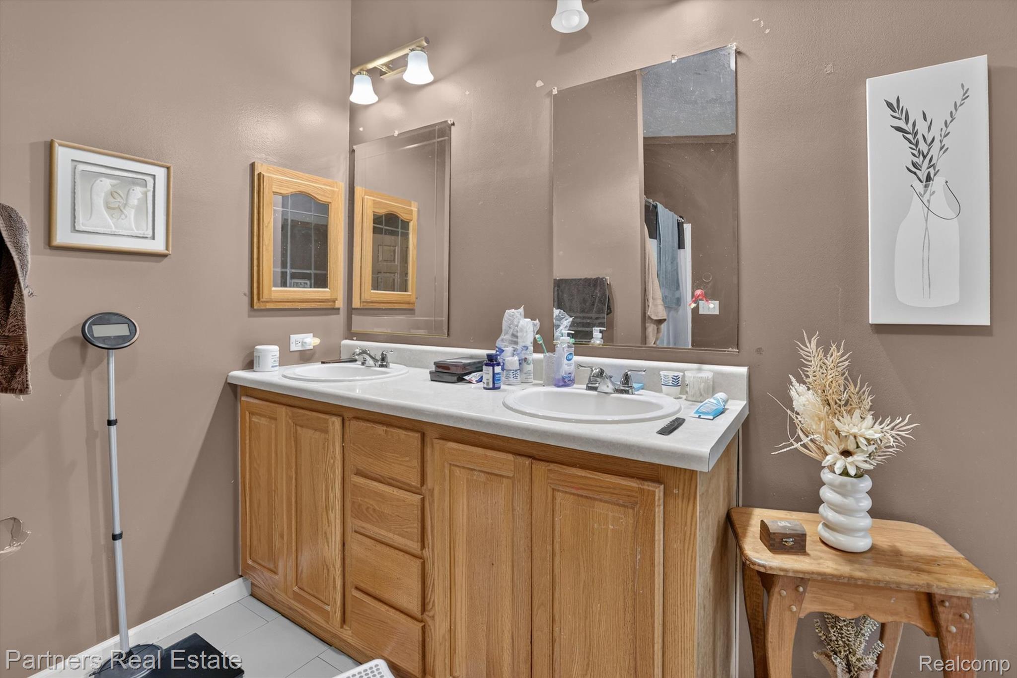 2901 South Leaton Road Mount Pleasant, MI 48858 - Photo 21 of 33 Primary Bath