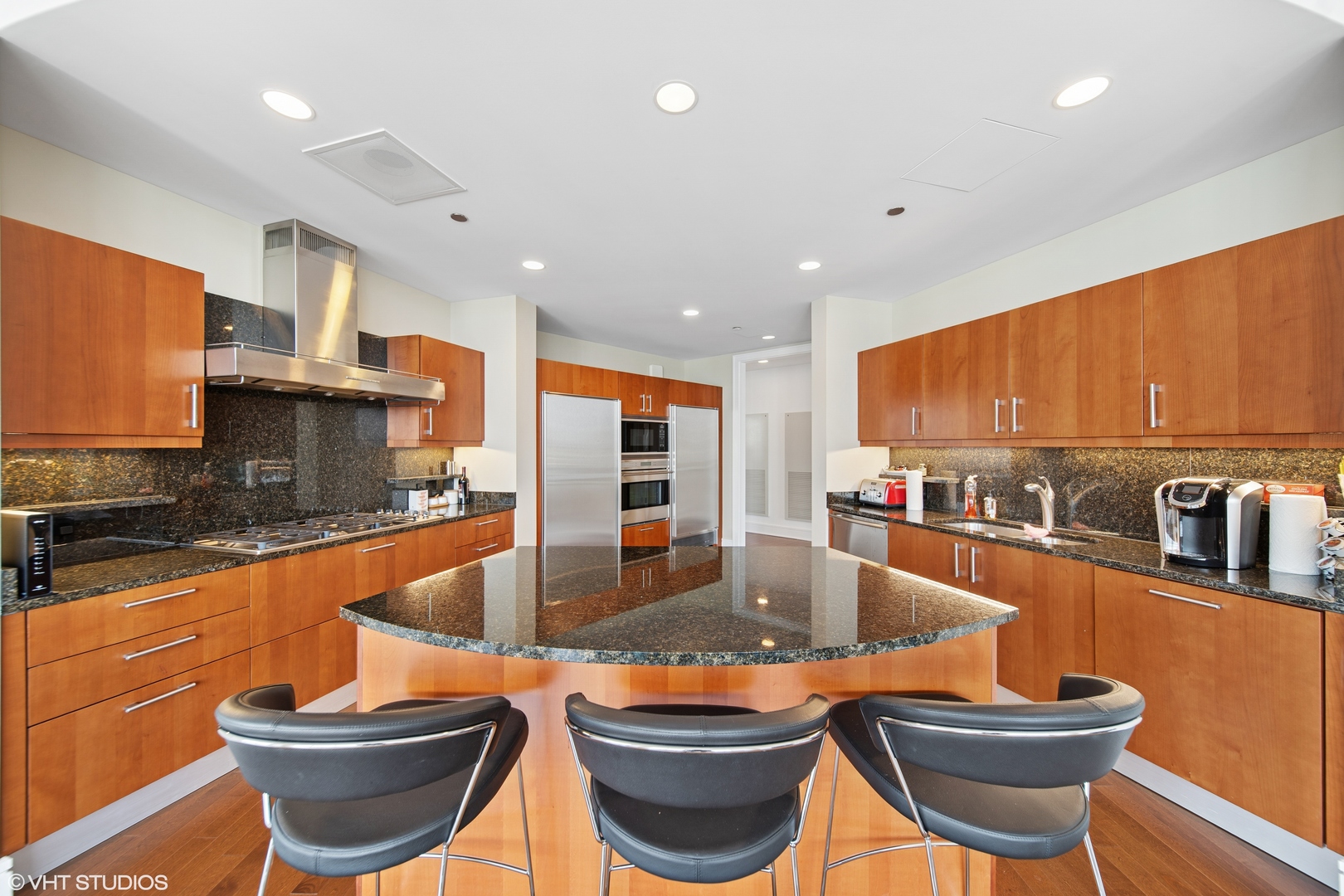 401 North Wabash Avenue, Unit 33A Chicago, IL 60611 - Photo 7 of 21