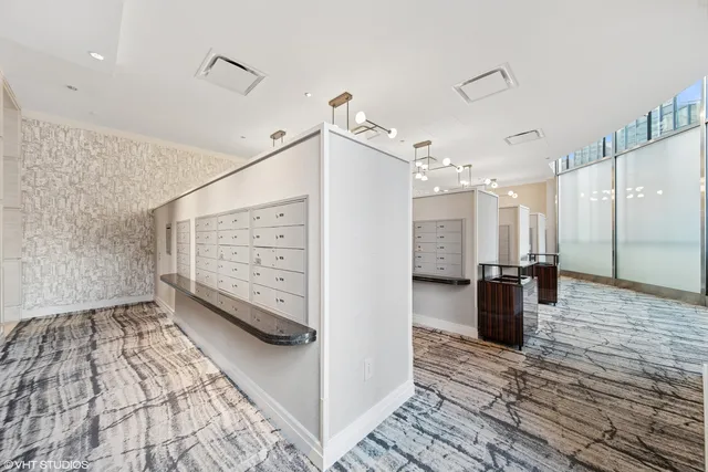 $2,199,000 | 401 North Wabash Avenue, Unit 33A, Chicago, IL 60611