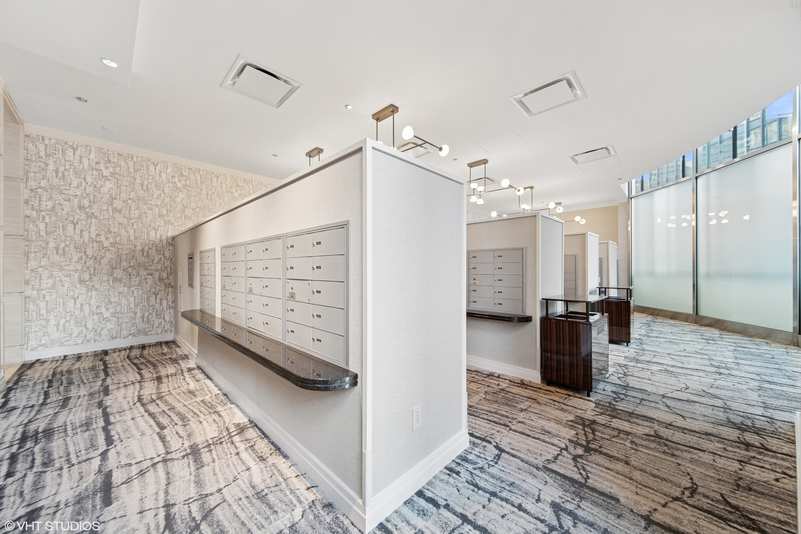 401 North Wabash Avenue, Unit 33A Chicago, IL 60611 - Photo 10 of 21