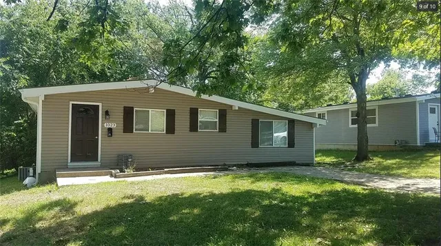 $160,000 | 1023 Shearer Road, Kansas City, KS 66103