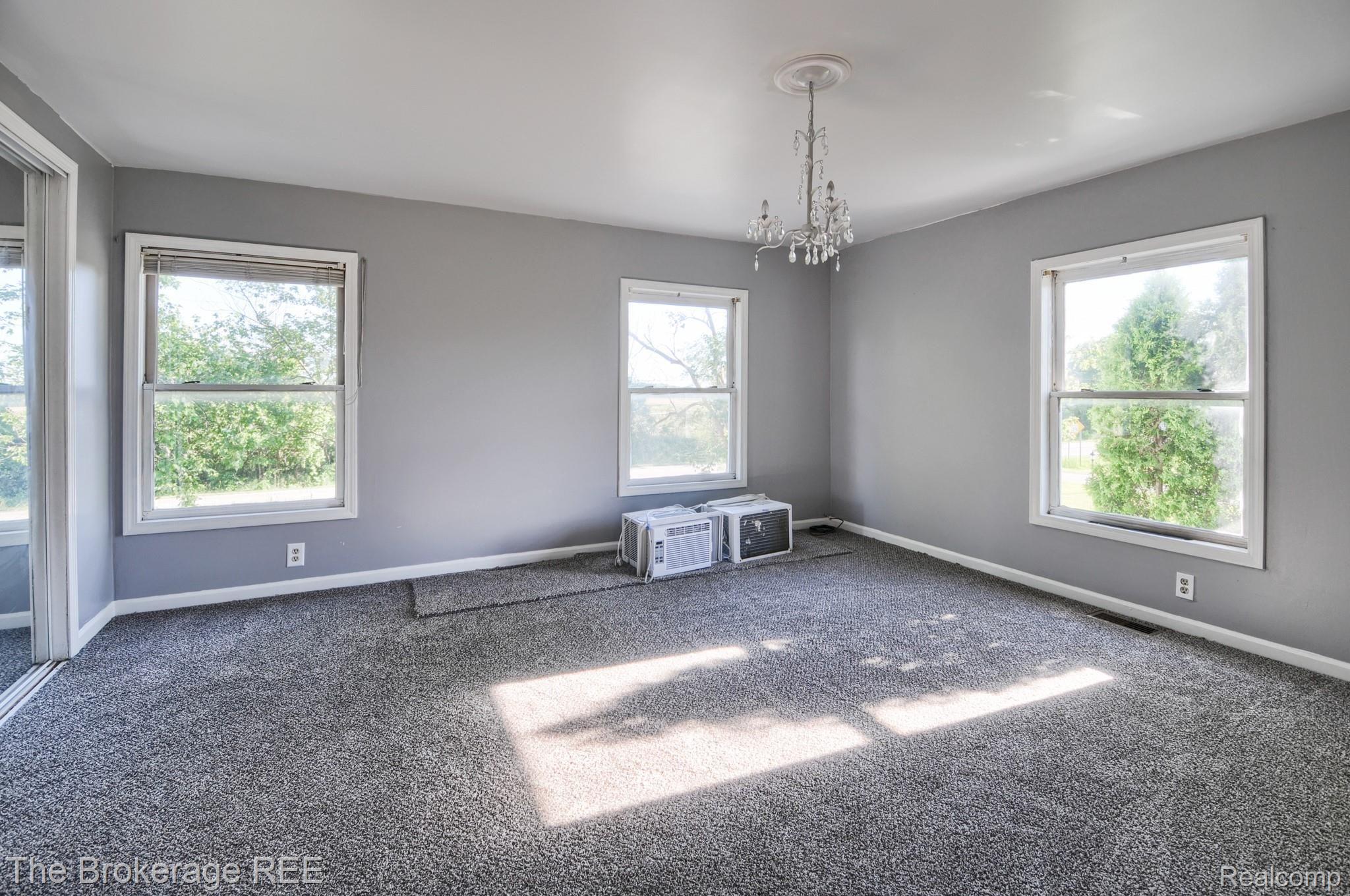 12250 Lennon Road Lennon, MI 48449 - Photo 22 of 34 SD3_9013-HDR(5).jpg