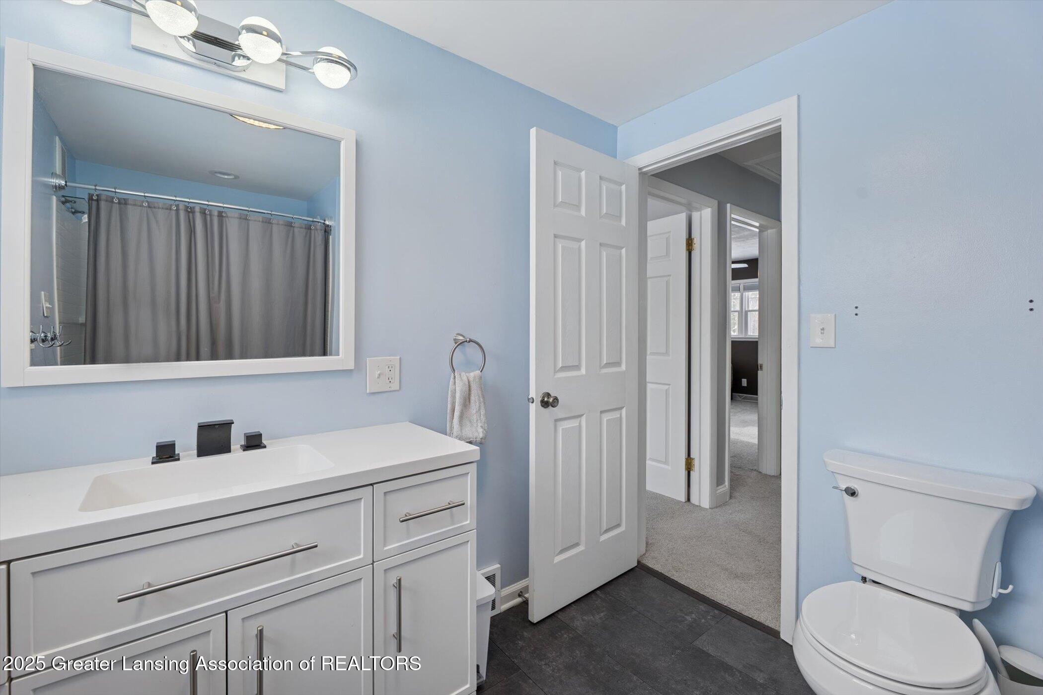 4339 Clinton Road Jackson, MI 49201 - Photo 30 of 40 34-4339-Clinton-Rd-Windowstill