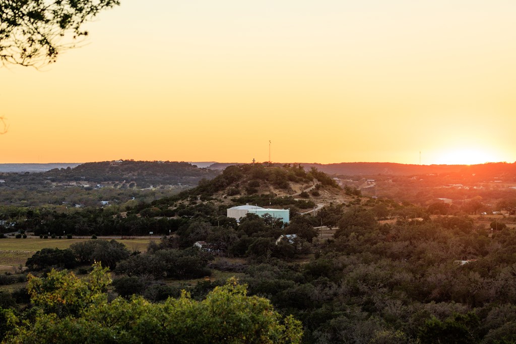 21 Scenic Ridge Drive, Unit 21 Fredericksburg, TX 78624 - Photo 13 of 19 an aerial view of residential house with green space