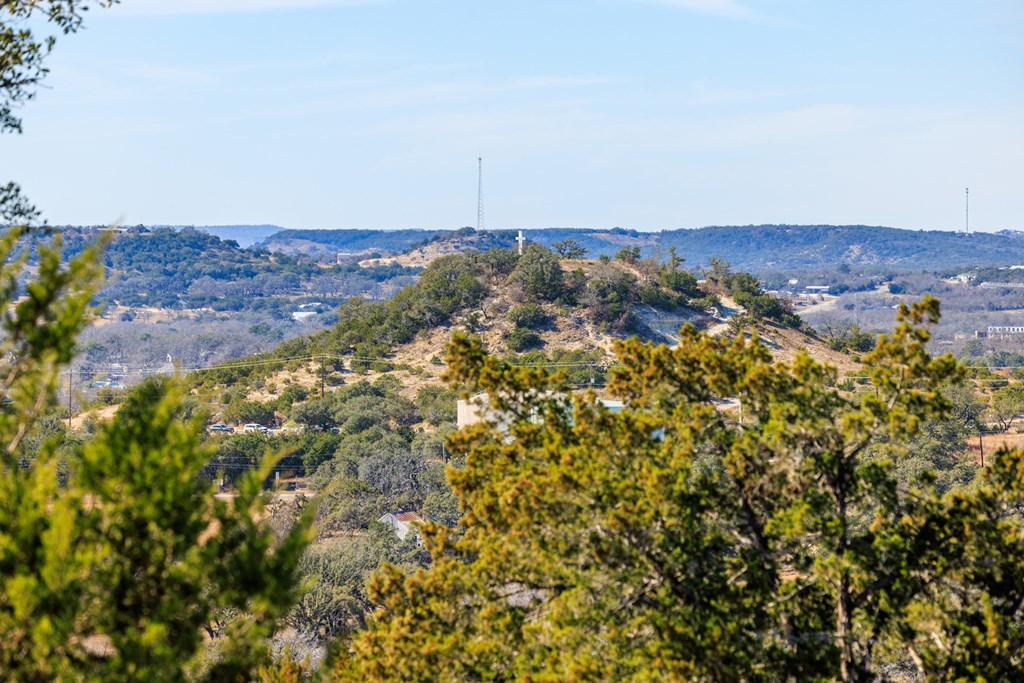21 Scenic Ridge Drive, Unit 21 Fredericksburg, TX 78624 - Photo 15 of 19