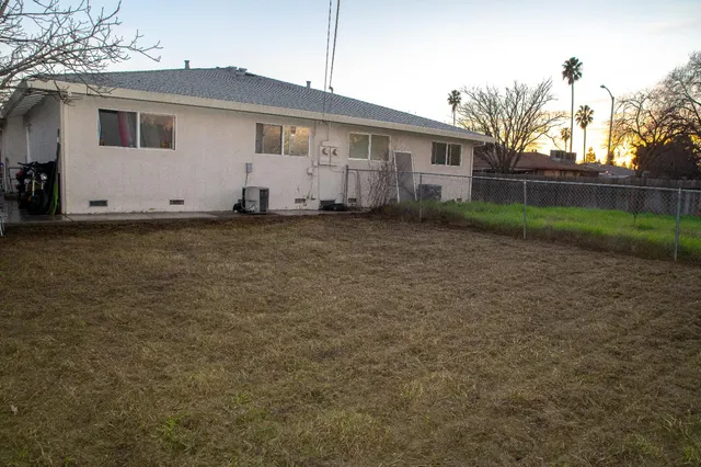 $499,900 | 1501 71st Avenue, Sacramento, CA 95832