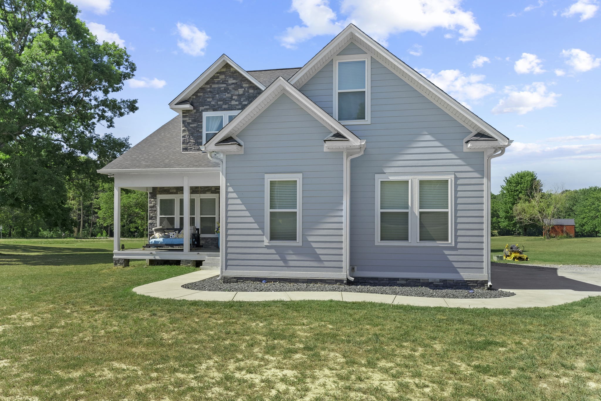 4217 Sandy Springs Road Springfield, TN 37172 - Photo 11 of 50 a front view of a house with a yard