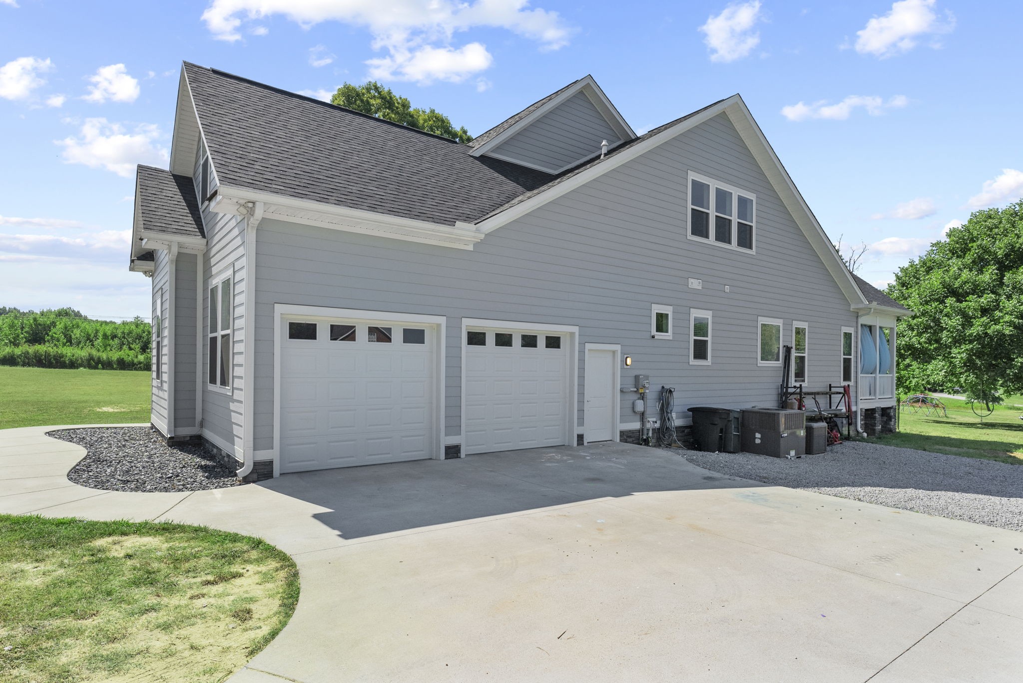 4217 Sandy Springs Road Springfield, TN 37172 - Photo 40 of 50 a view of a house with a patio