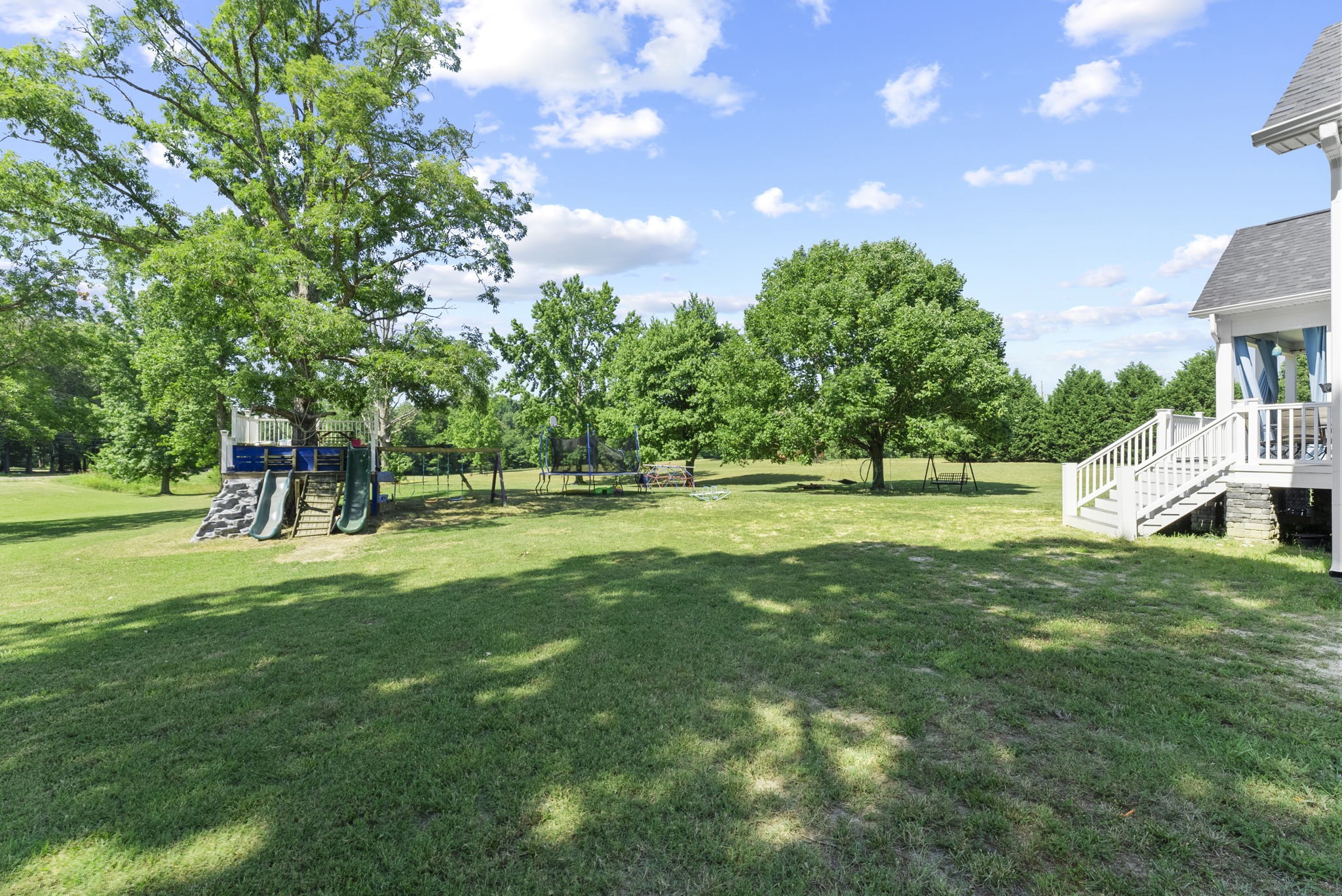 4217 Sandy Springs Road Springfield, TN 37172 - Photo 42 of 50 a house view with a garden space