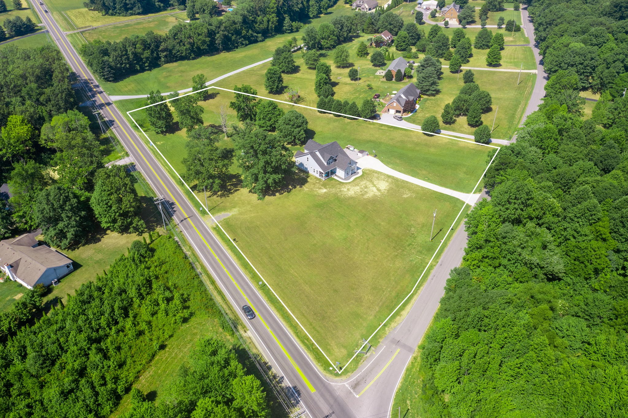 4217 Sandy Springs Road Springfield, TN 37172 - Photo 8 of 50 an aerial view of a residential houses with outdoor space