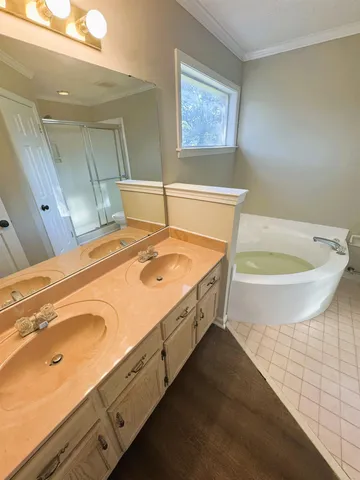 $1,600 | 2271 Lake Springs Lane, Cordova, TN 38016