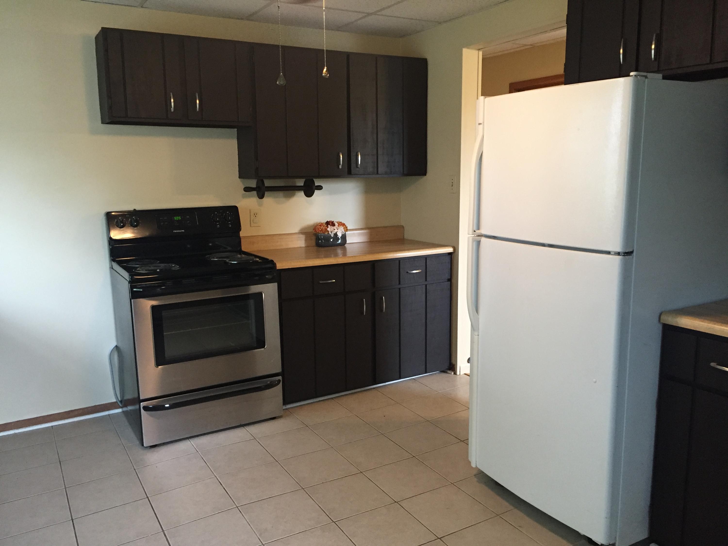 2015 1st Road Knoxville, TN 37914 - Photo 5 of 13 1st Rd. Kitchen2