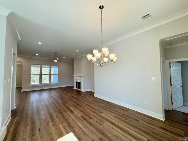 $399,990 | 25281 Burlington Drive, Denham Springs, LA 70726
