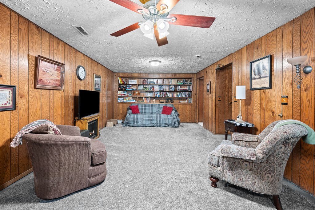 1418 19th Avenue Silvis, IL 61282 - Photo 27 of 38