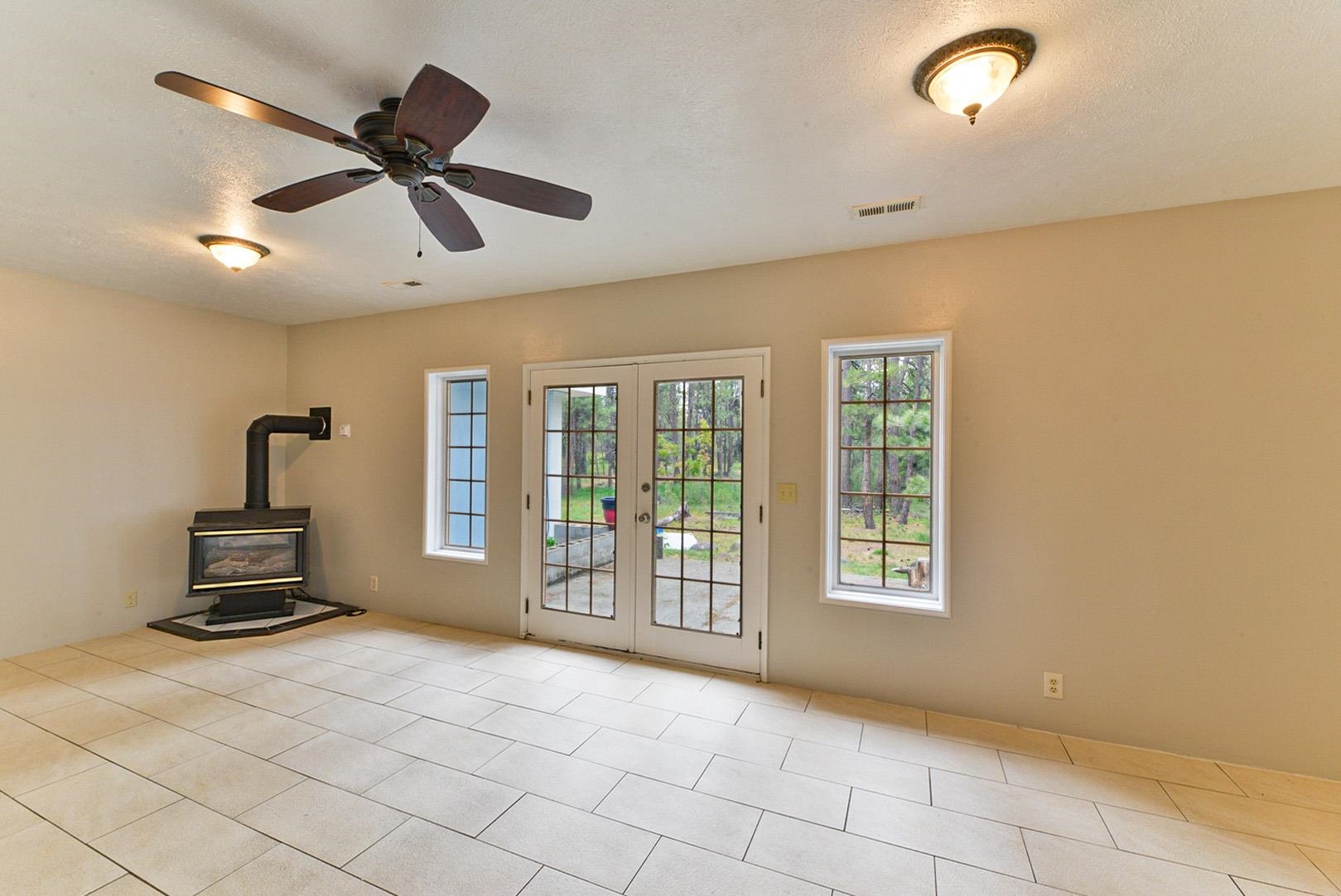 6805 South Mabel Road Cheney, WA 99004 - Photo 5 of 35