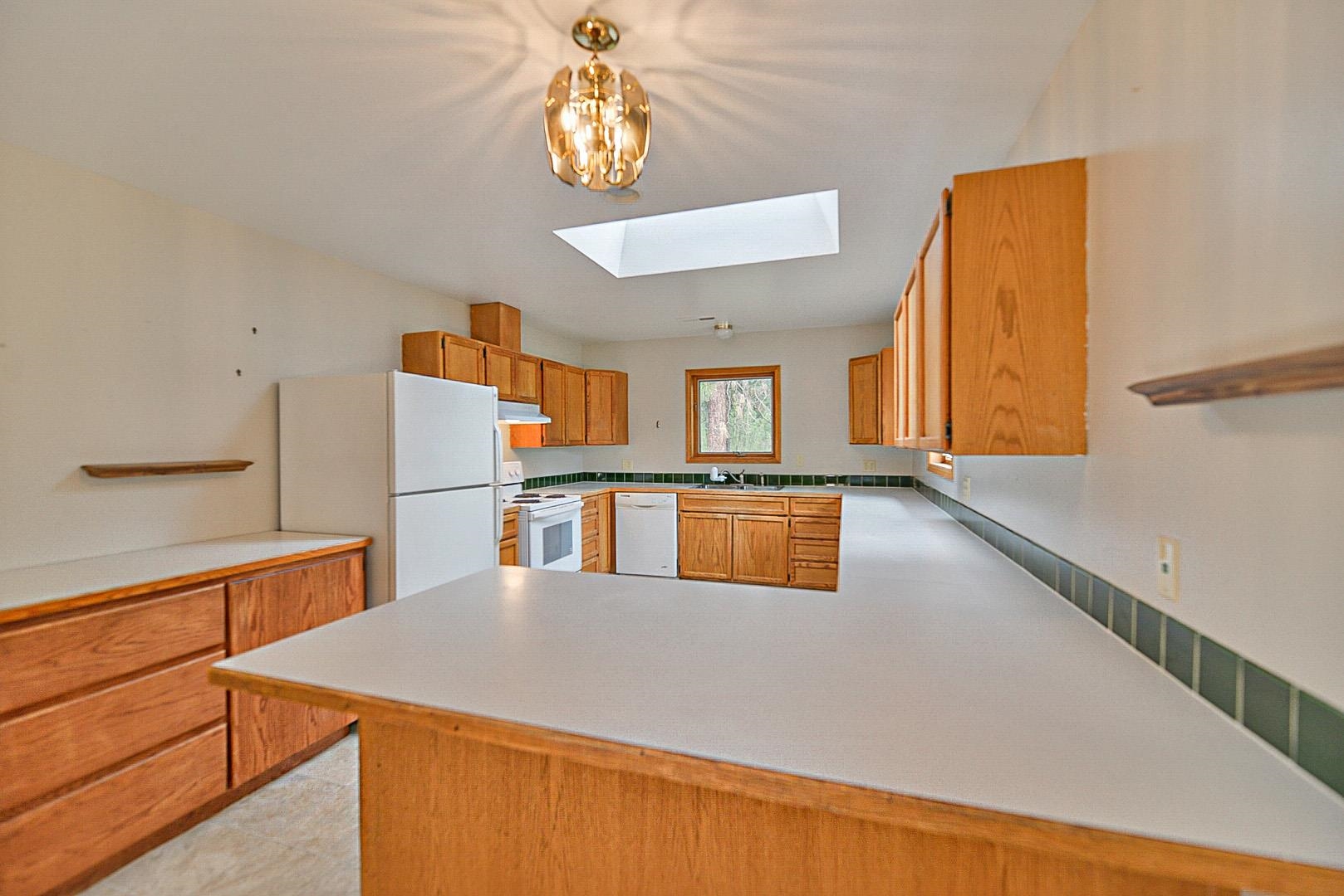 6805 South Mabel Road Cheney, WA 99004 - Photo 8 of 35