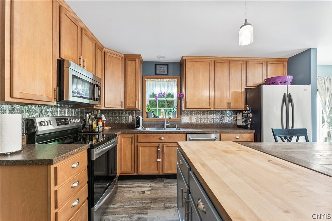 21400 Hadcock Road Rutland, NY 13601 - Photo 14 of 42