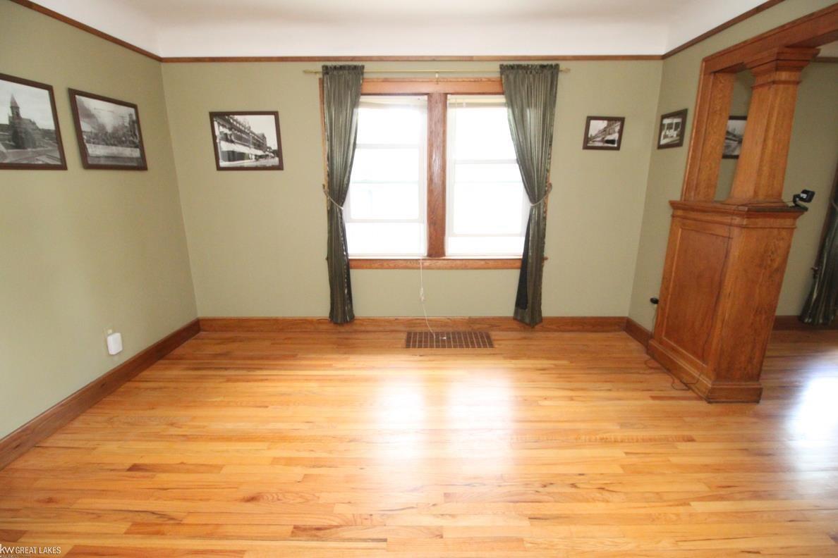 30 Riverside Drive Mount Clemens, MI 48043 - Photo 20 of 37 50080634-19.JPG