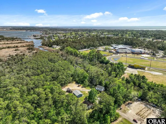 $450,000 | 132 Ward Lane, Manteo, NC 27954