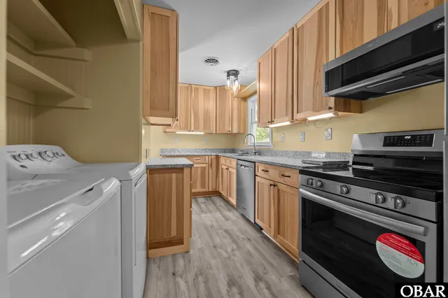 $450,000 | 132 Ward Lane, Manteo, NC 27954