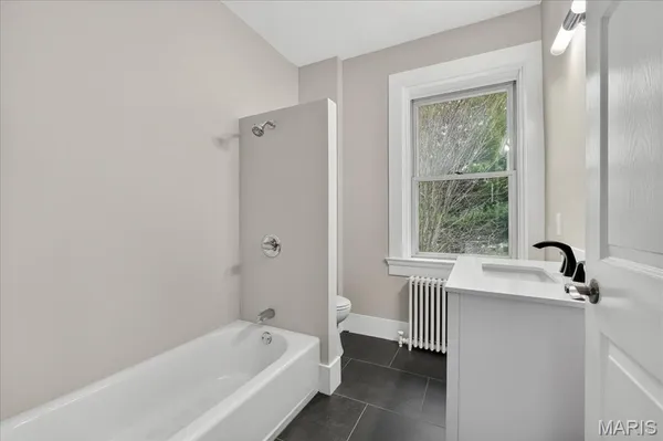 $620,000 | 720 Grove Street, Alton, IL 62002