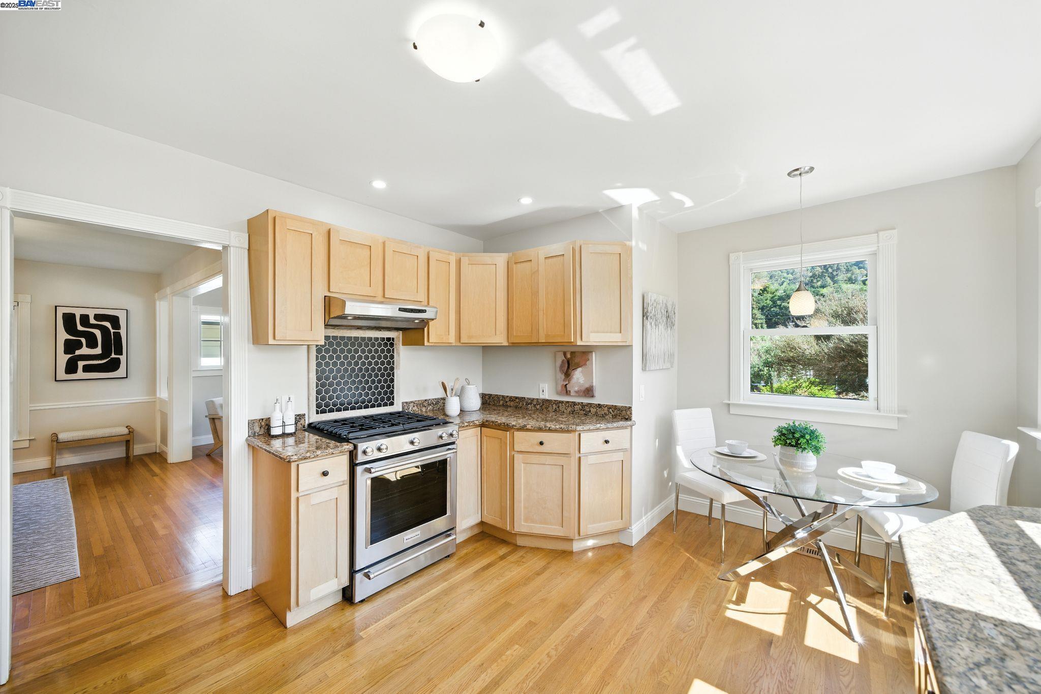 3357 Jordan Road Oakland, CA 94602 - Photo 9 of 39