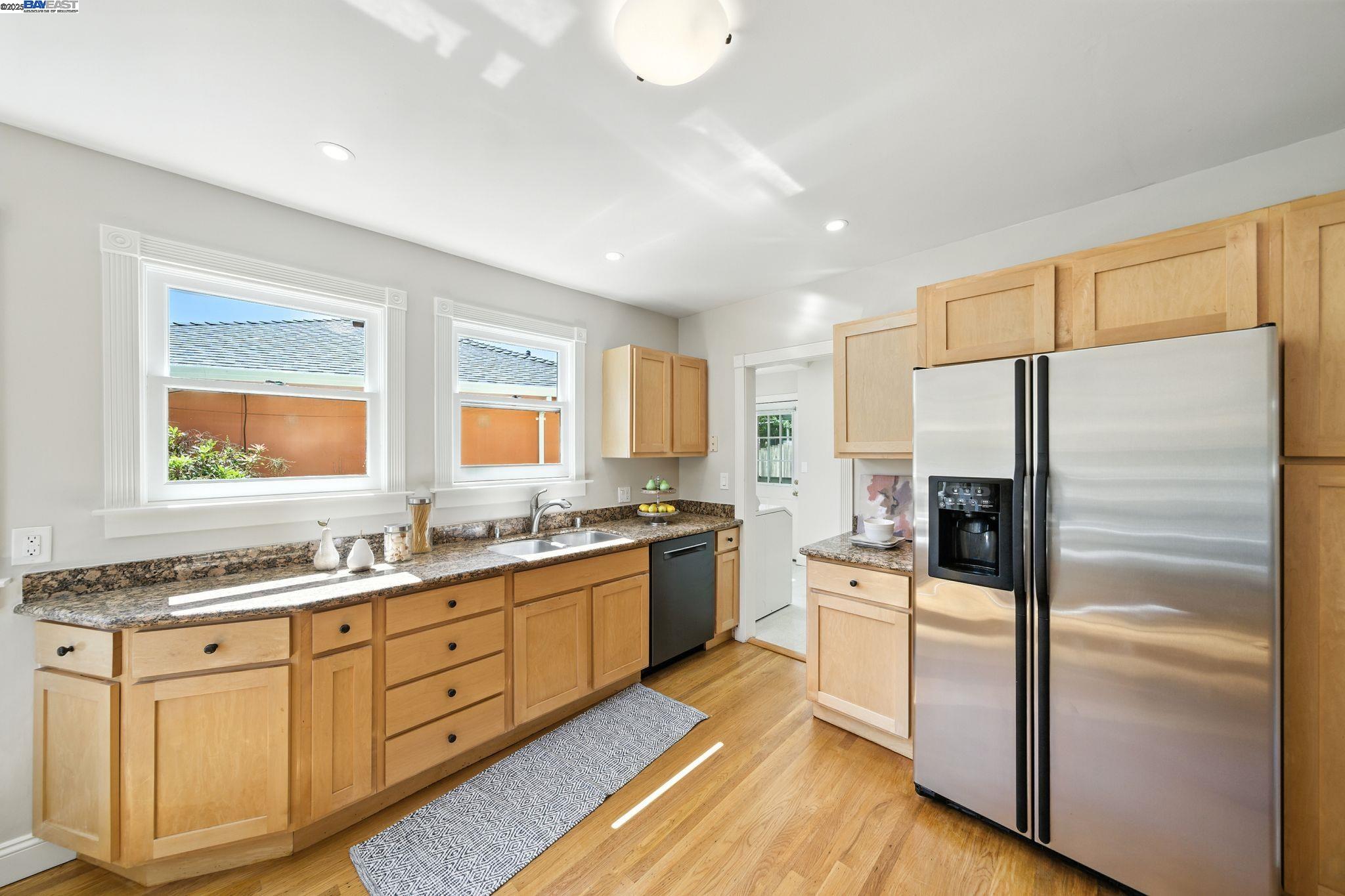 3357 Jordan Road Oakland, CA 94602 - Photo 10 of 39