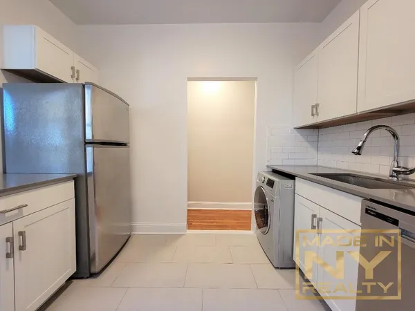 $3,199 | 25-74 33rd Street, Unit 5J | Astoria