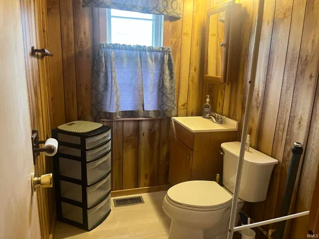 $199,999 | 144 Mcvay Street, Crane, IN 47522