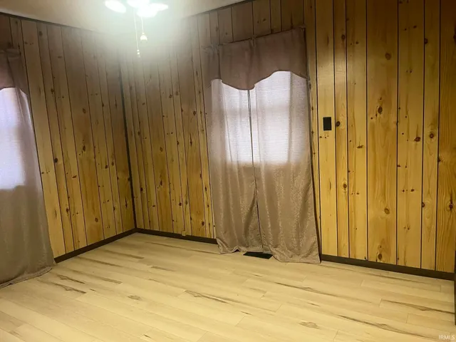 $199,999 | 144 Mcvay Street, Crane, IN 47522