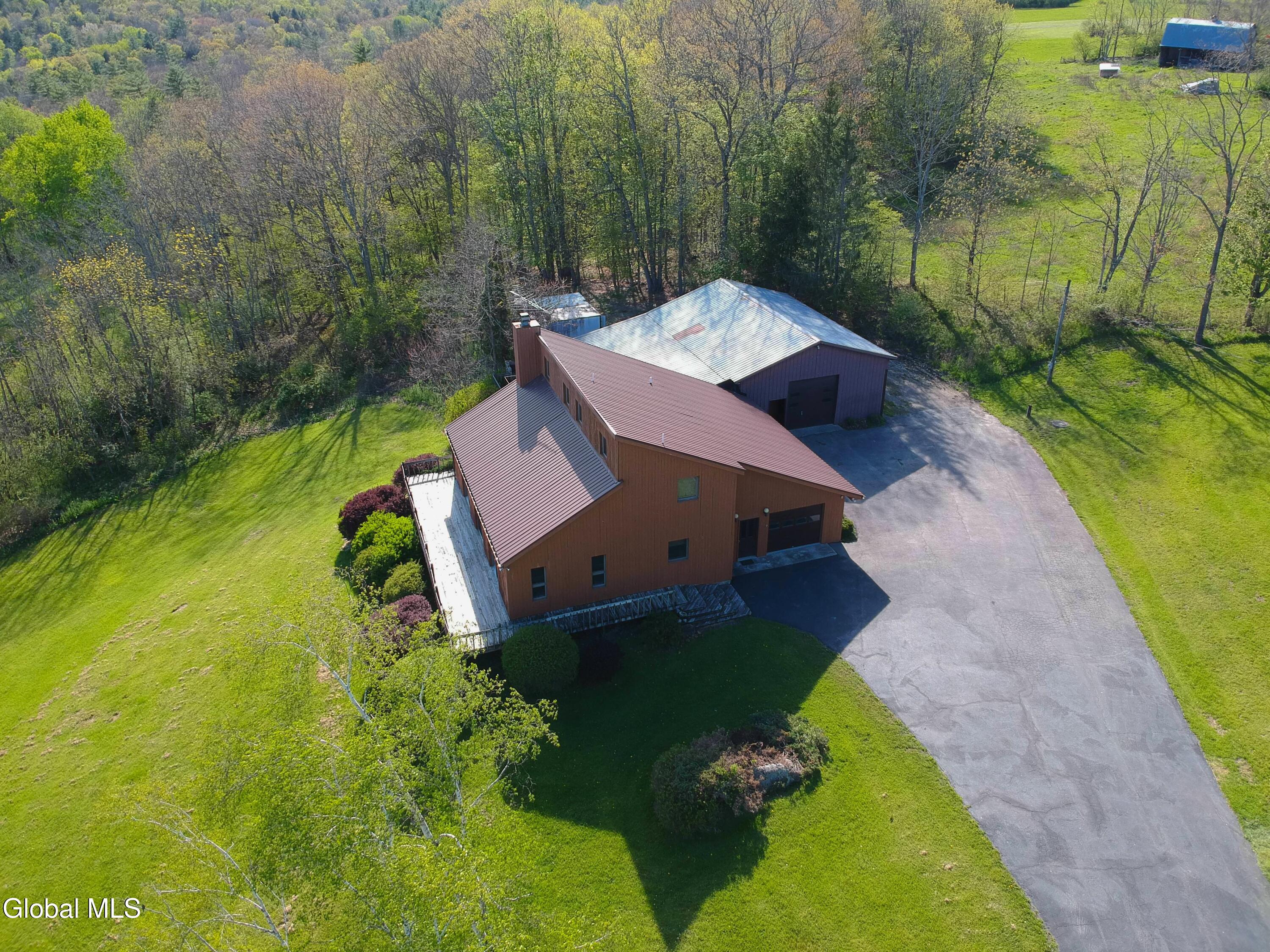229 Sprakers Road Esperance, NY 12160 - Photo 4 of 40 04